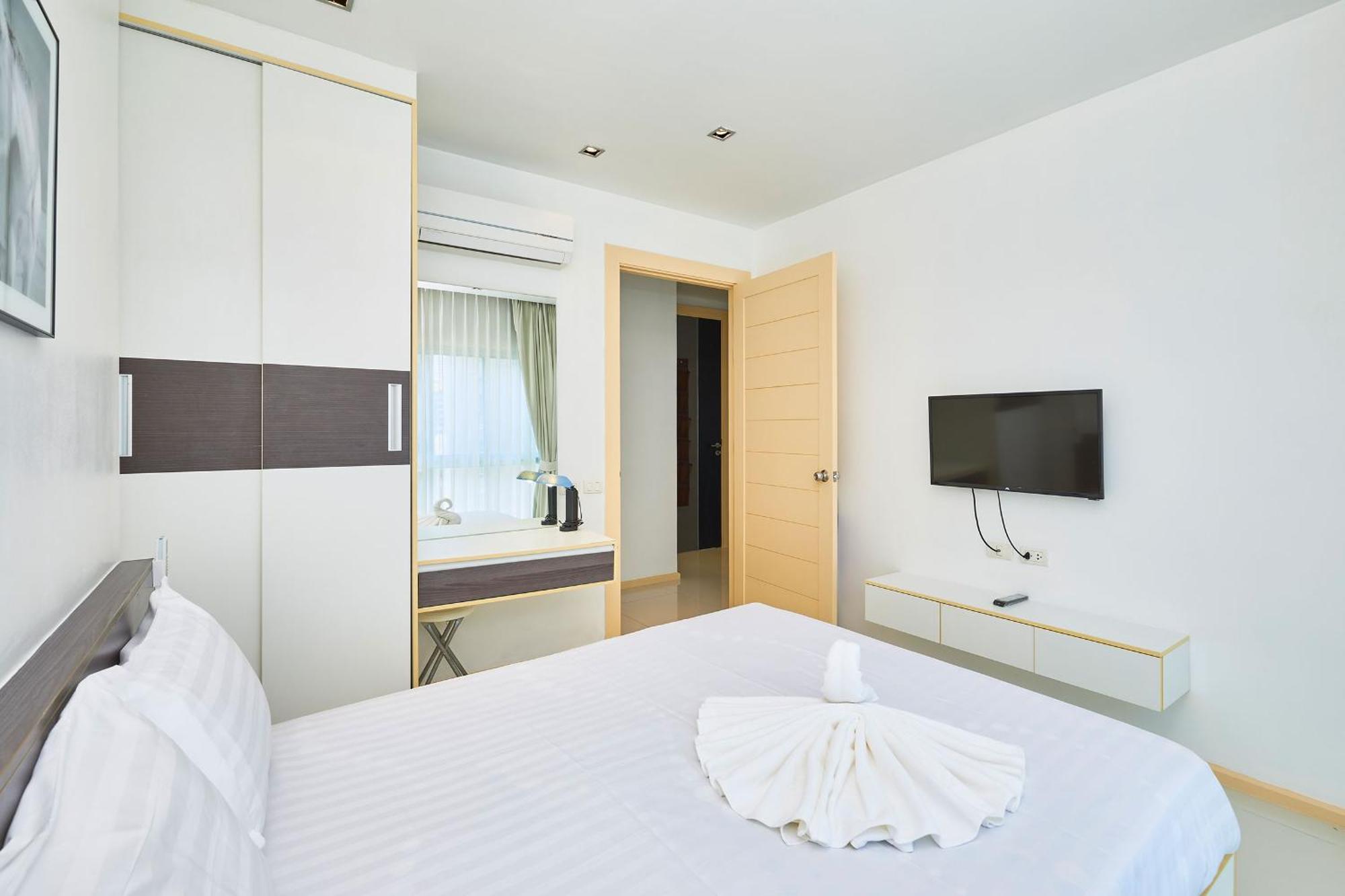 Gallery Condo . 200 M From Jomtien Beach Room photo