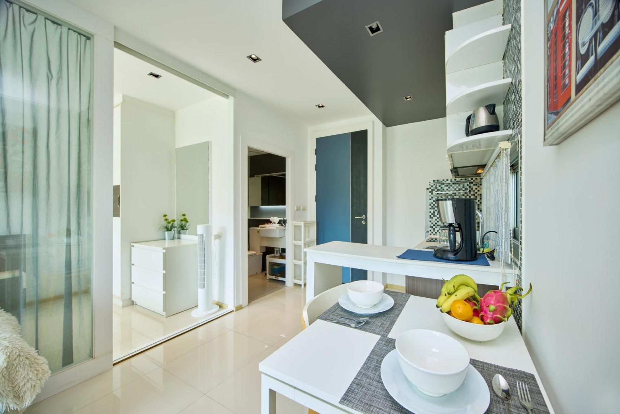 Gallery Condo . 200 M From Jomtien Beach Exterior photo